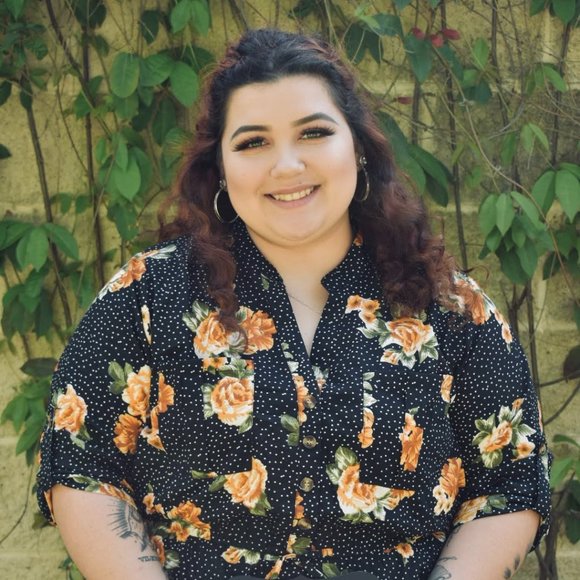 Meet your Posher, Jenny - Picture 5 of 6